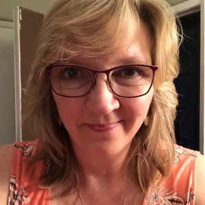 Meet your Posher, Ginnette